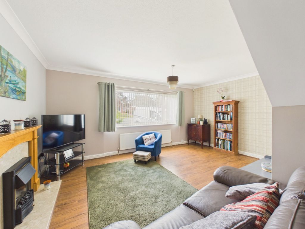 Property photo 2 of 19 5130184