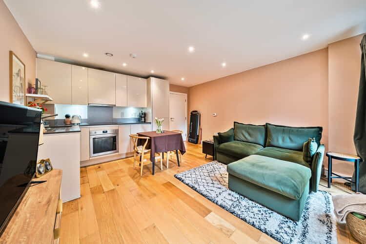 Property photo 3 of 17