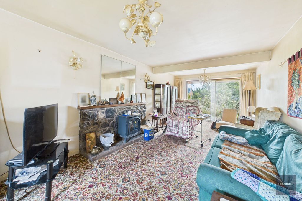 Property photo 2 of 15