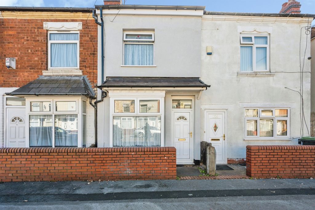 Property photo 1 of 12