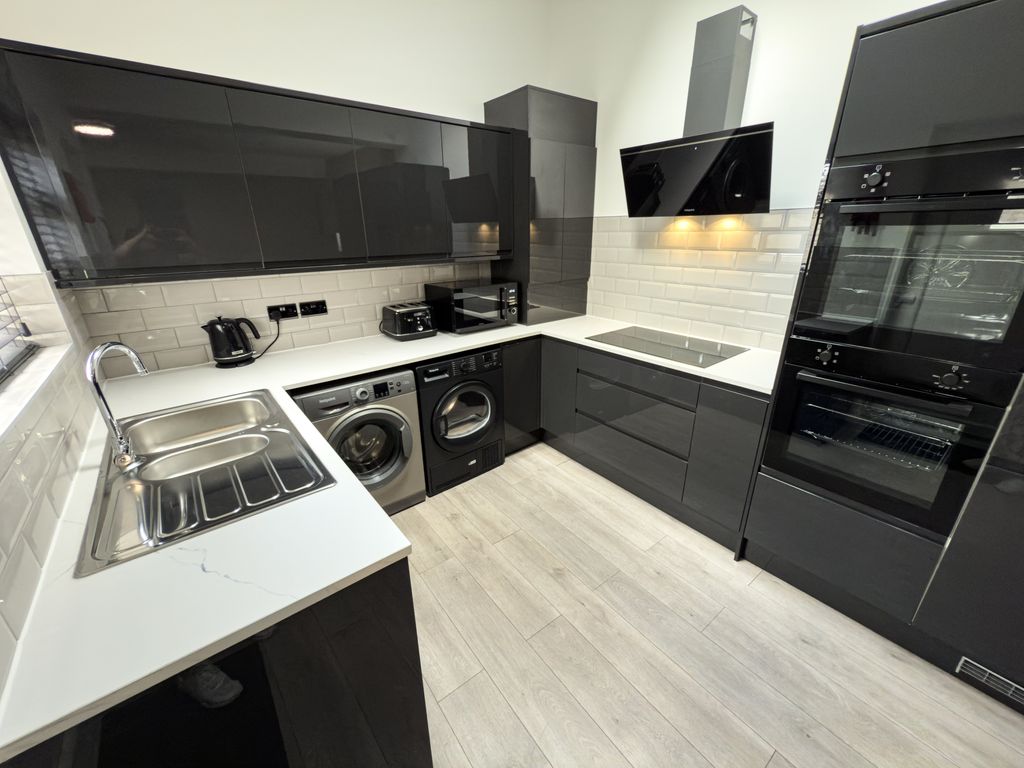 Property photo 2 of 15 5-Img_2010