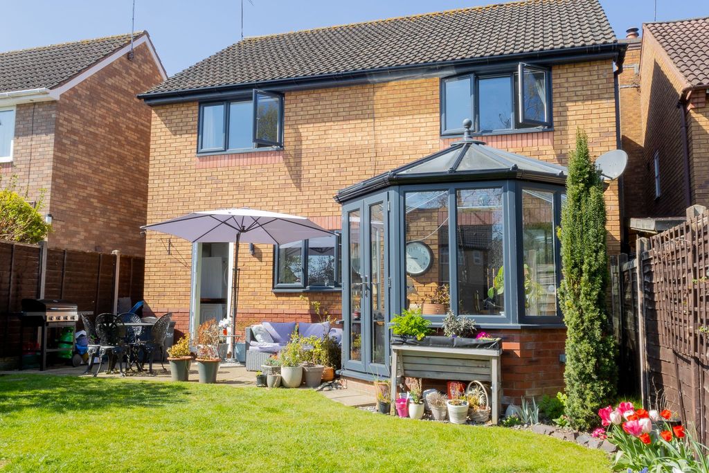 Property photo 3 of 21 70F24Fcf492A52F04E518Df0632Bba87F3379E9A.Jpg
