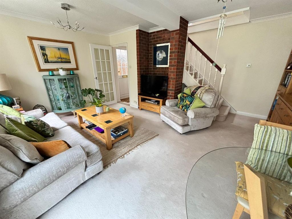 Property photo 2 of 11 Living Room.Jpeg