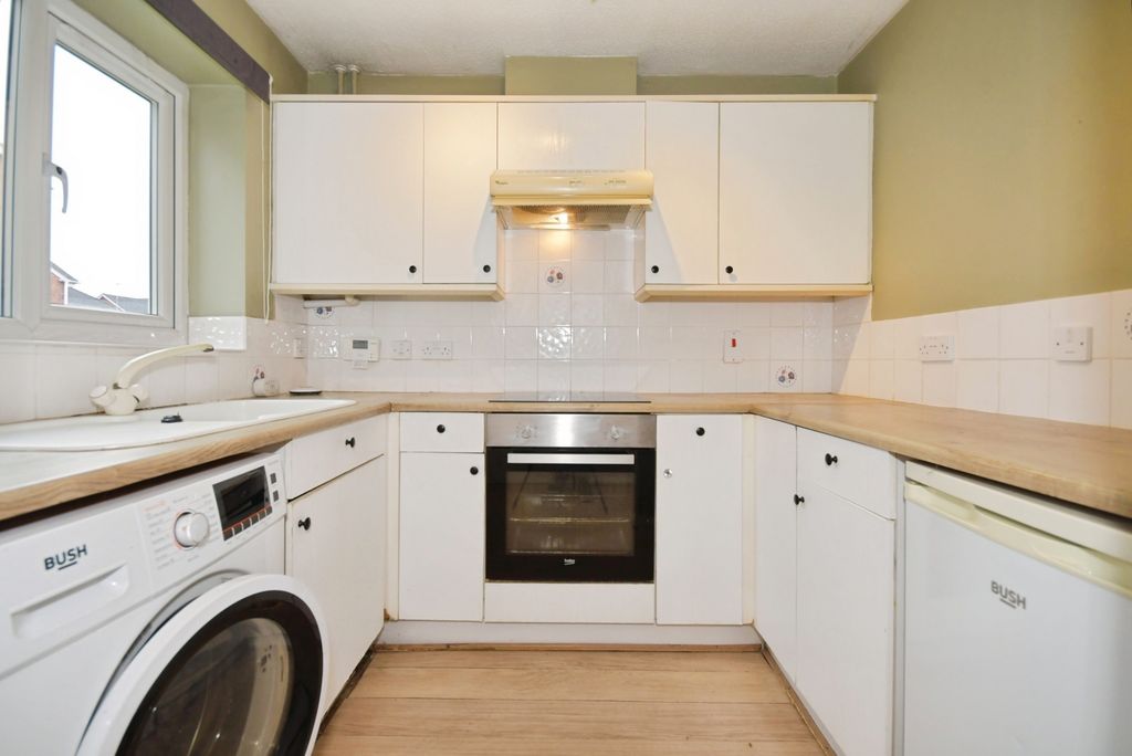 Property photo 2 of 15 Pbox-Img.Jpg