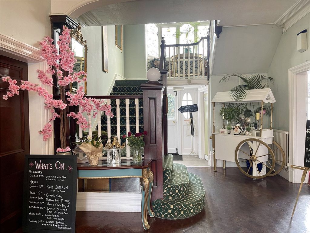 Property photo 3 of 19 Picture No. 20