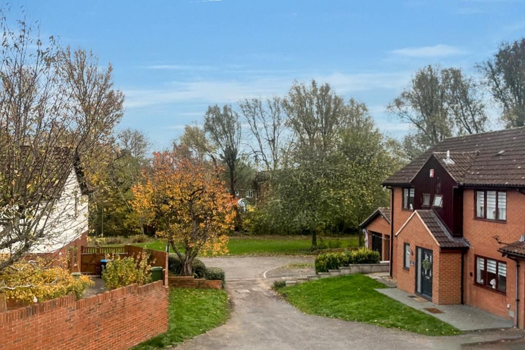 Property photo 2 of 27 Tadview.Jpg