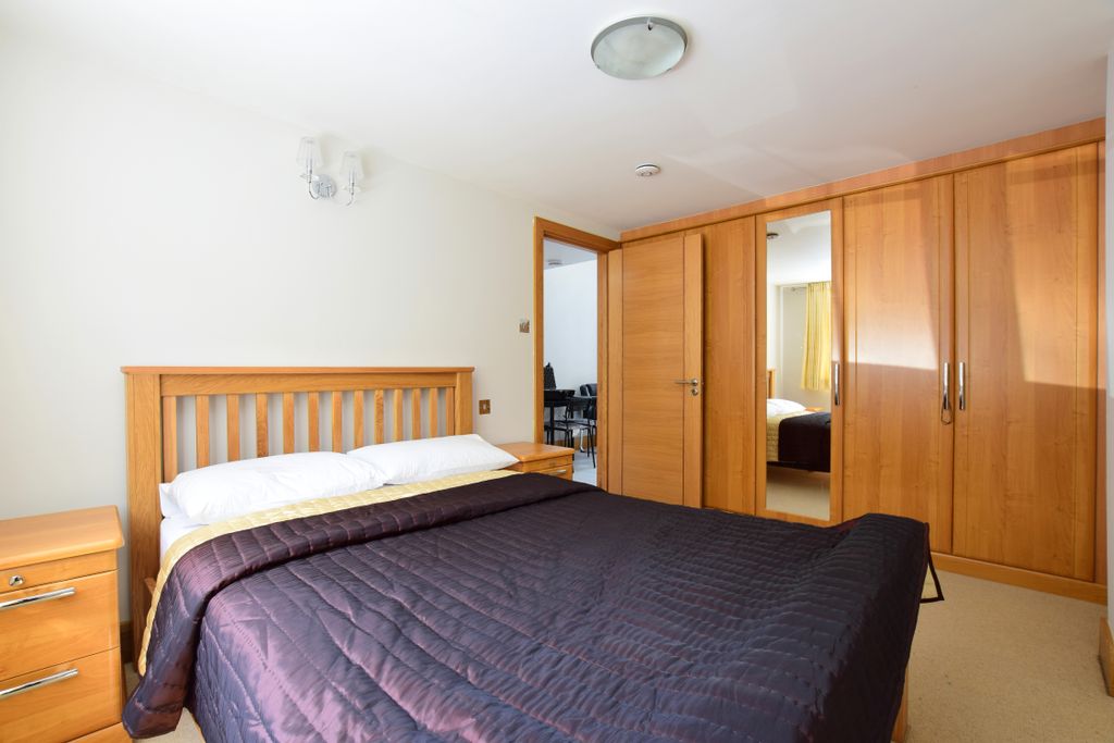 Property photo 1 of 6 1