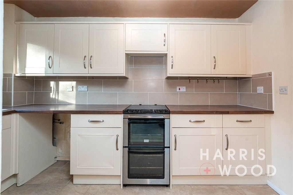 Property photo 3 of 7 Picture No. 05