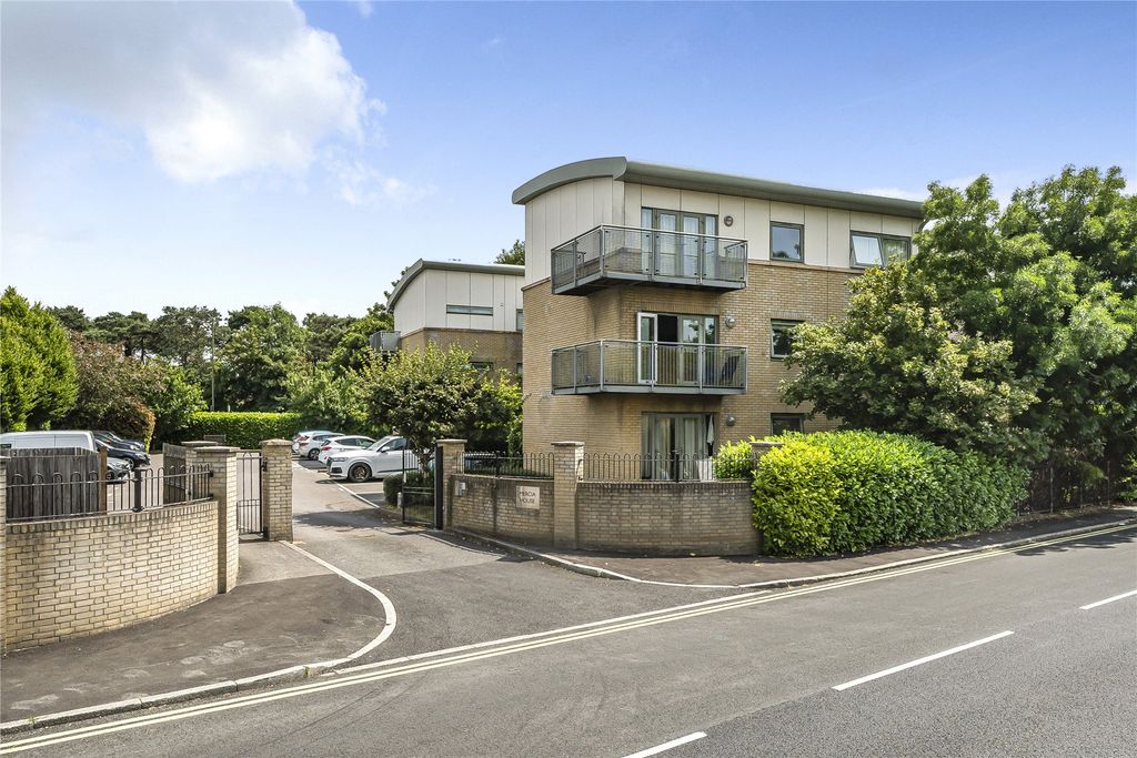 Property photo 1 of 10 Picture No. 01