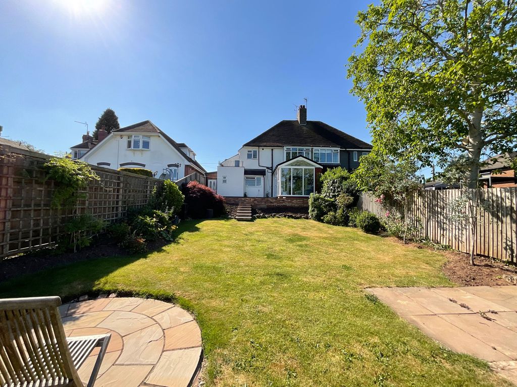 Property photo 2 of 34