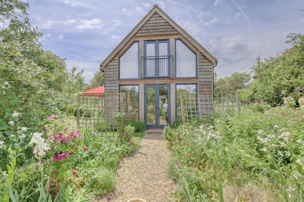 Property photo 2 of 41 Picture No. 53