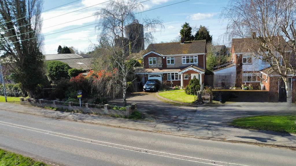 Property photo 2 of 45