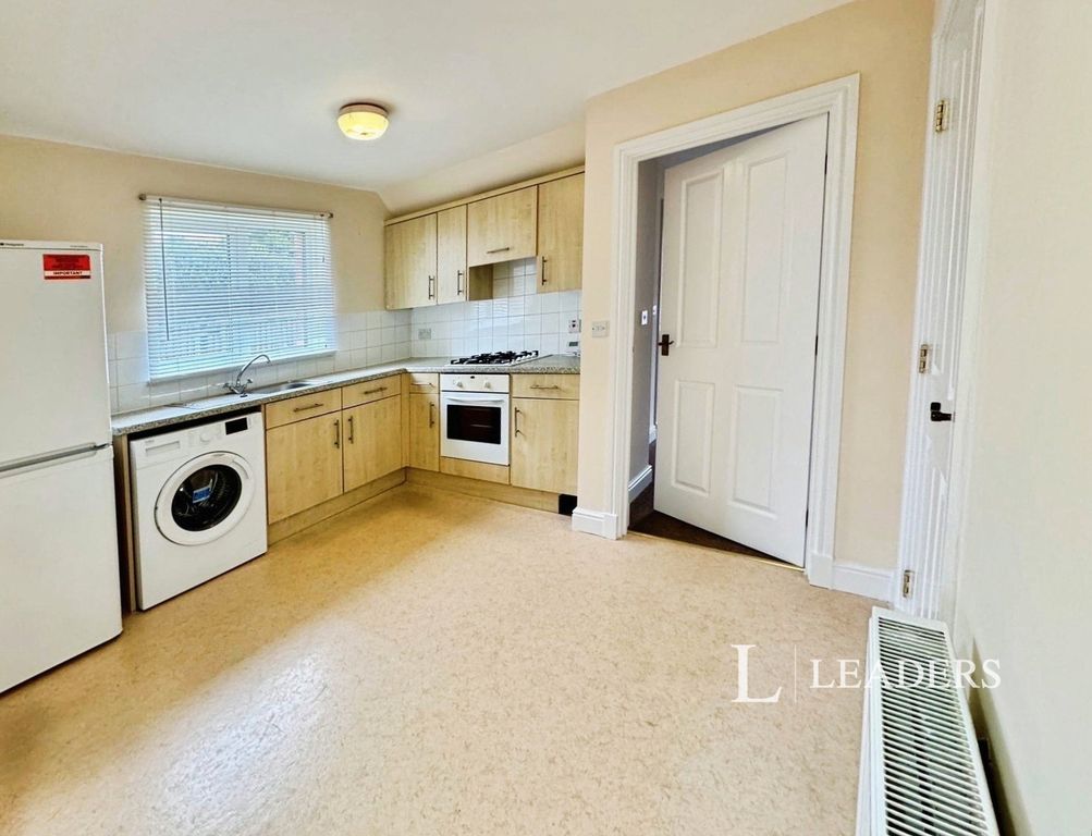 Property photo 3 of 15 Pbox-Img.Jpg