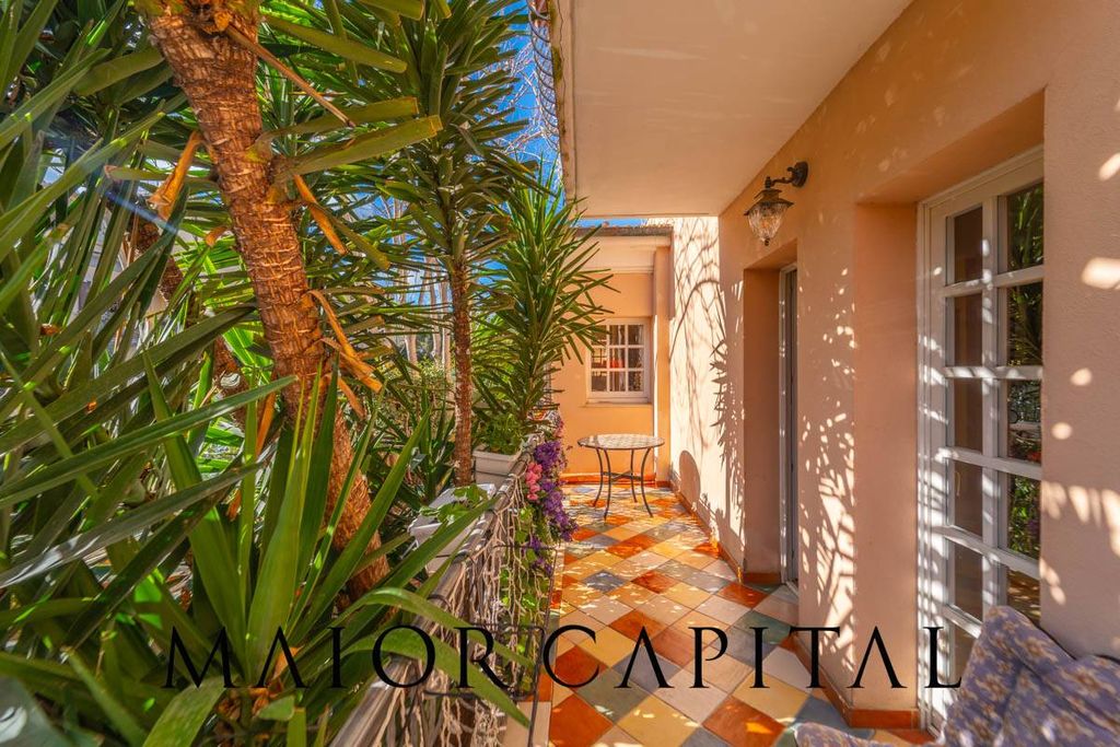 Property photo 3 of 42