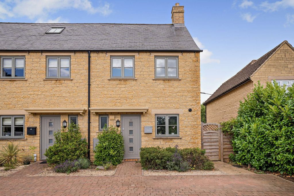 Property photo 1 of 15 Picture No. 03
