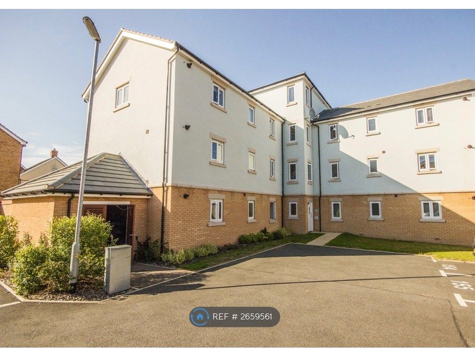 Property photo 2 of 10