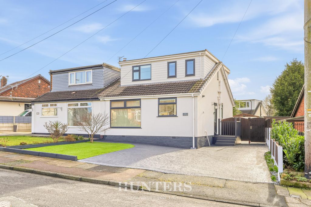 Property photo 1 of 20 Front (Exterior)