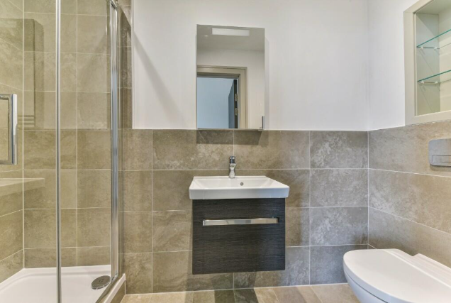 Property photo 3 of 5