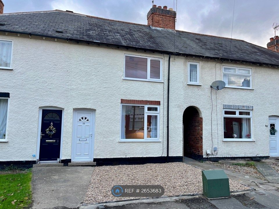 Property photo 2 of 31