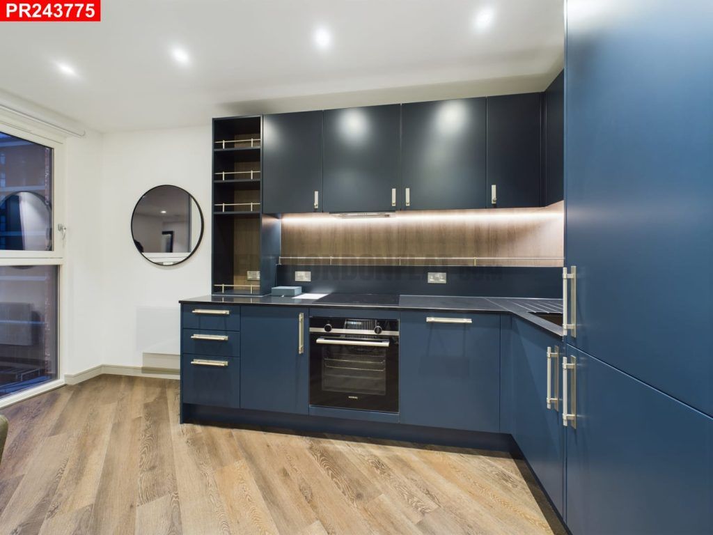 Property photo 2 of 5