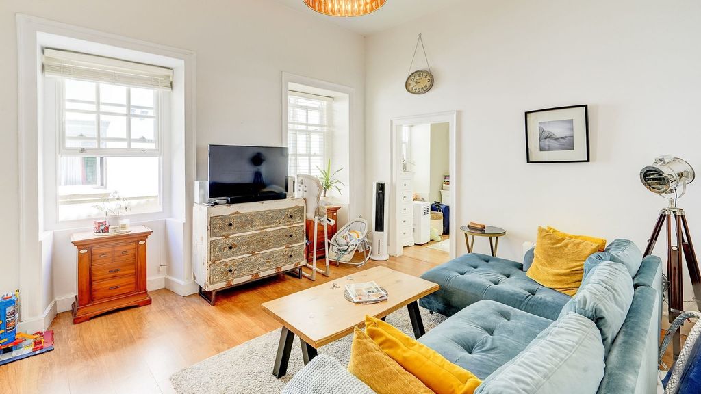 Property photo 3 of 19 <Alttext/>