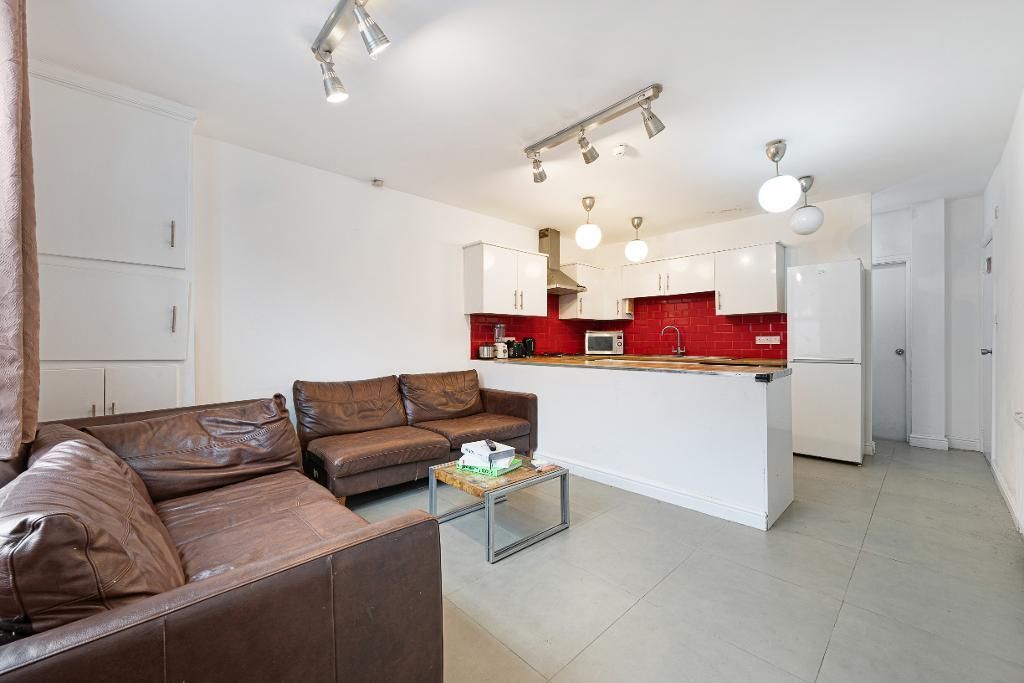 Property photo 2 of 8 Photo 2