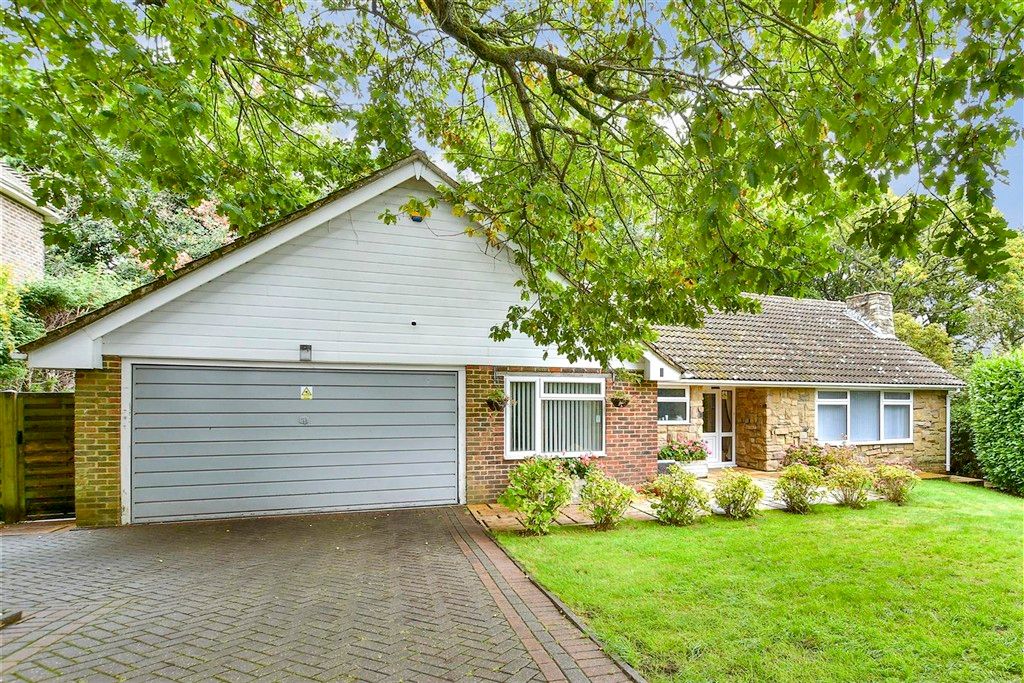 Property photo 1 of 19 External (Web)