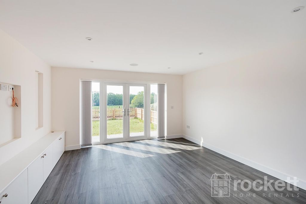 Property photo 1 of 32 1_Hanchurchterrance_