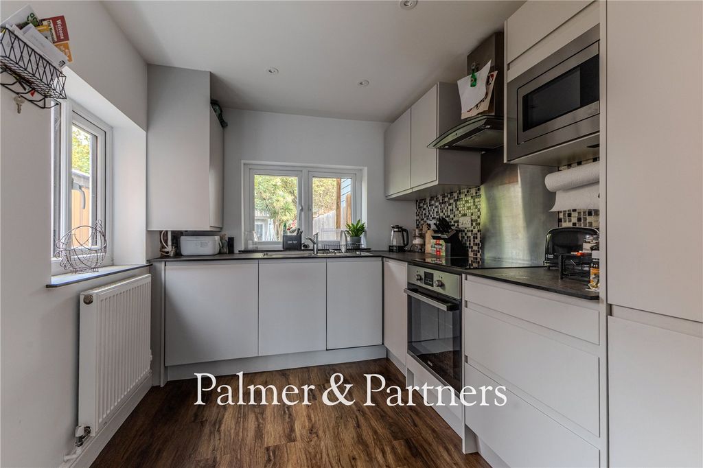 Property photo 3 of 16 Picture No. 03