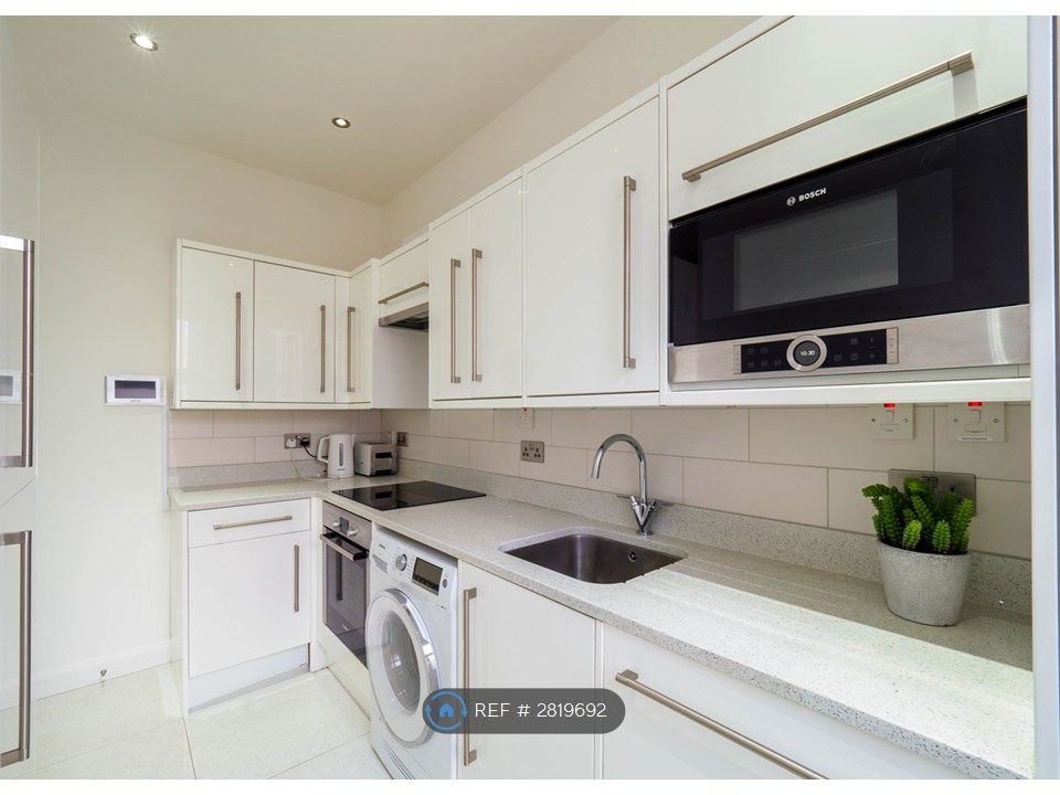 Property photo 1 of 24 Kitchen