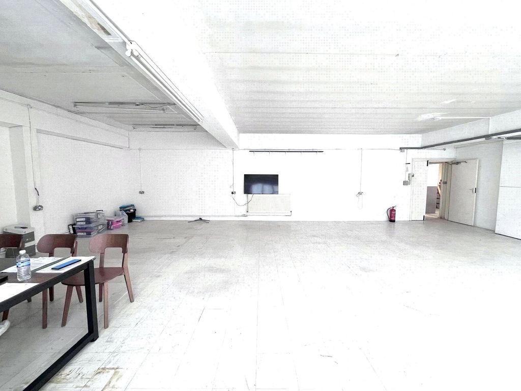 Property photo 1 of 5 Picture No. 04
