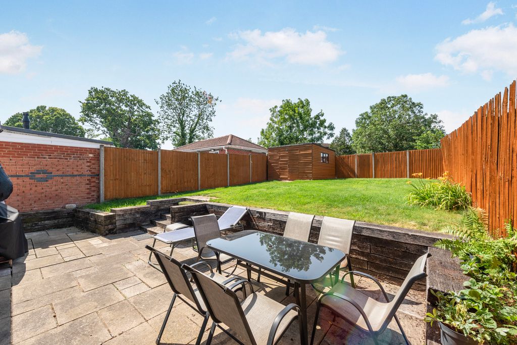 Property photo 2 of 20 Shaftesbury9Of45