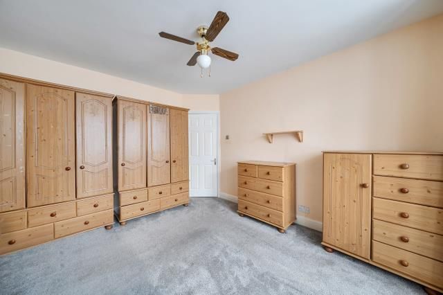 Property photo 3 of 15 Bedroom