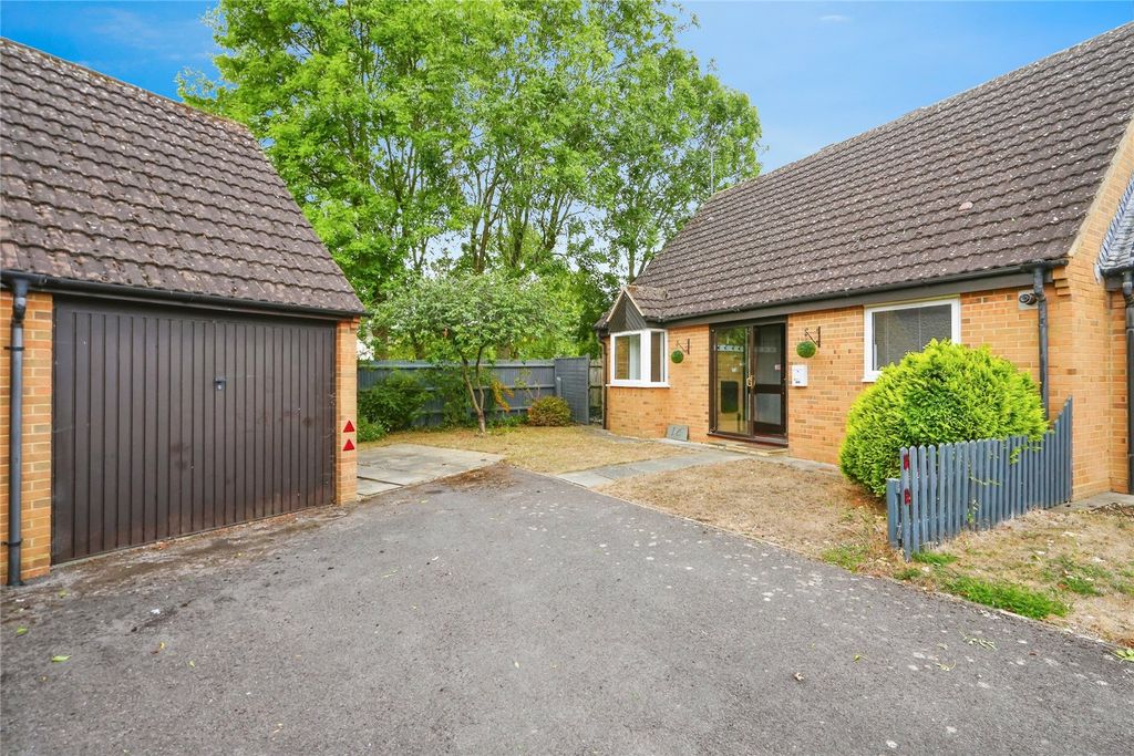 Property photo 1 of 10 Picture No. 11