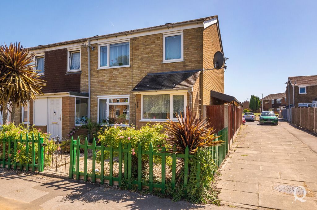 Property photo 1 of 18 Eb0d8746-510B-45F...