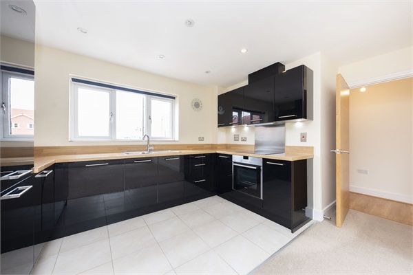 Property photo 3 of 9 Image_03