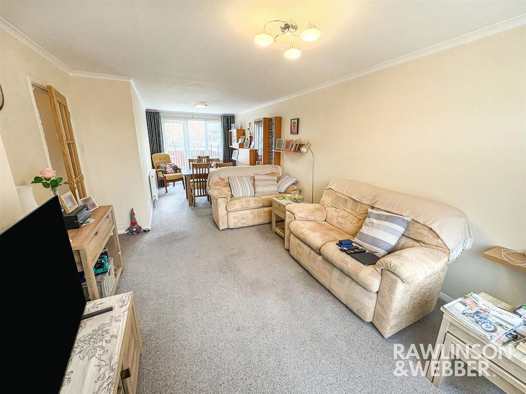 Property photo 2 of 17 Img_1345.Jpg