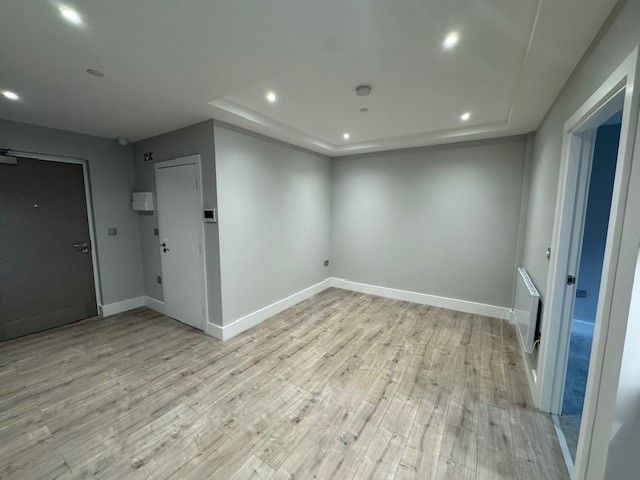 Property photo 3 of 8 Image