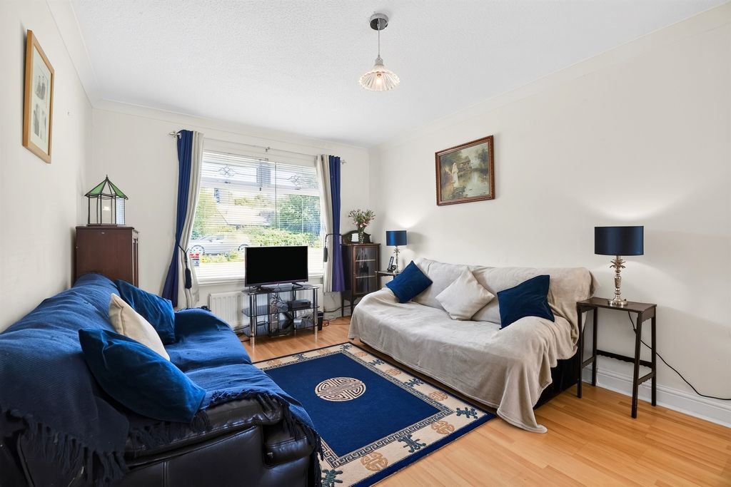 Property photo 2 of 19