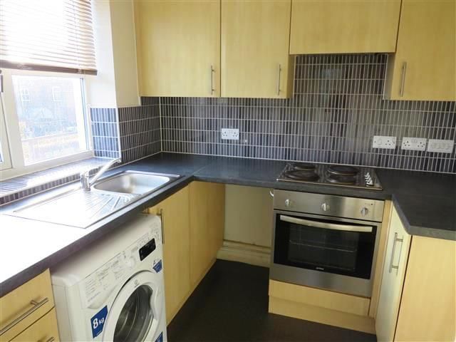 Property photo 2 of 5 Kitchen