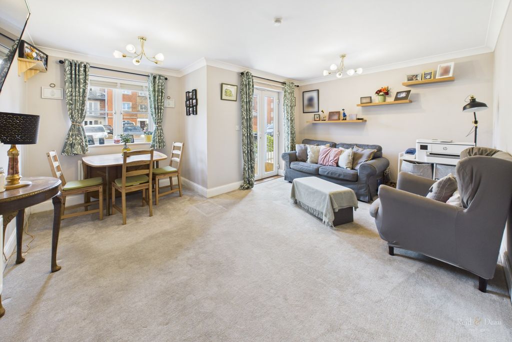 Property photo 3 of 17 1364-Hr-3.Jpg