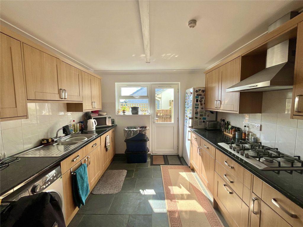 Property photo 3 of 22 Picture No. 14