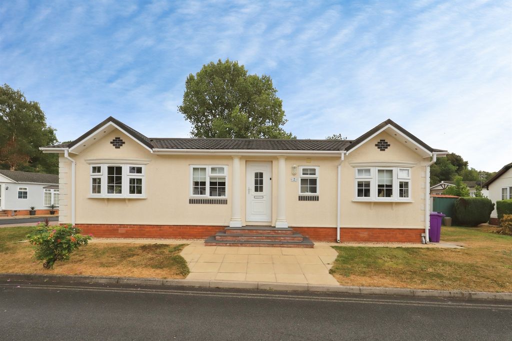 Property photo 1 of 19