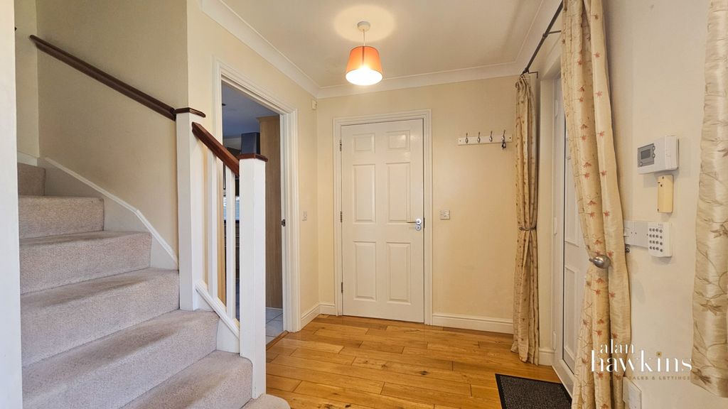 Property photo 2 of 13 20240730_102058-2