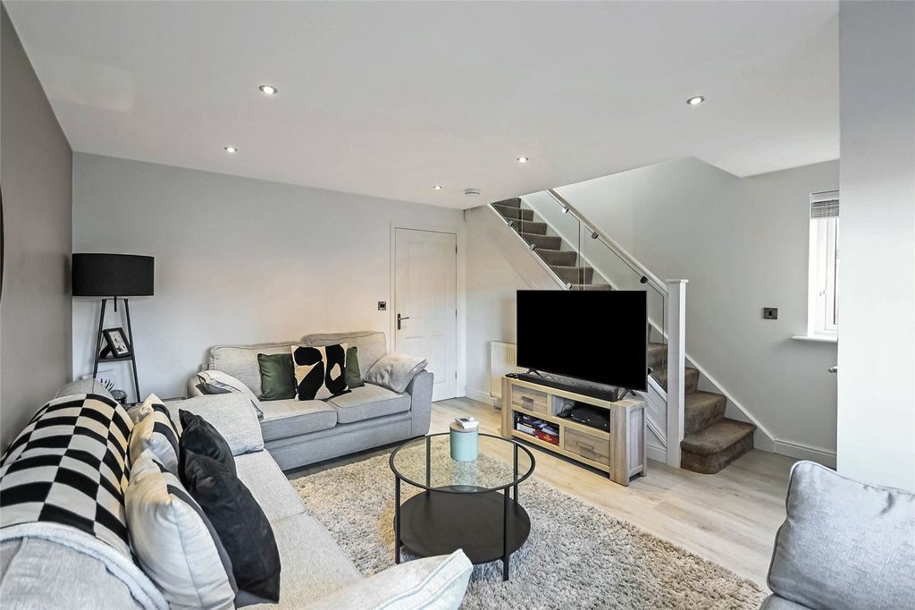 Property photo 2 of 21 Picture No. 06