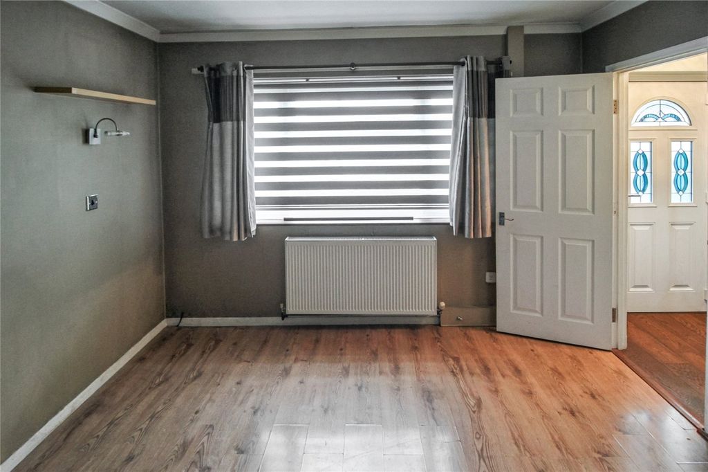 Property photo 2 of 13 Picture No. 03