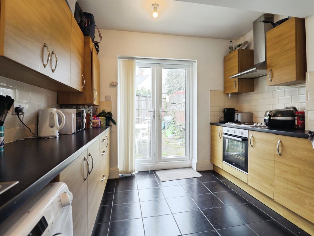 Property photo 2 of 17