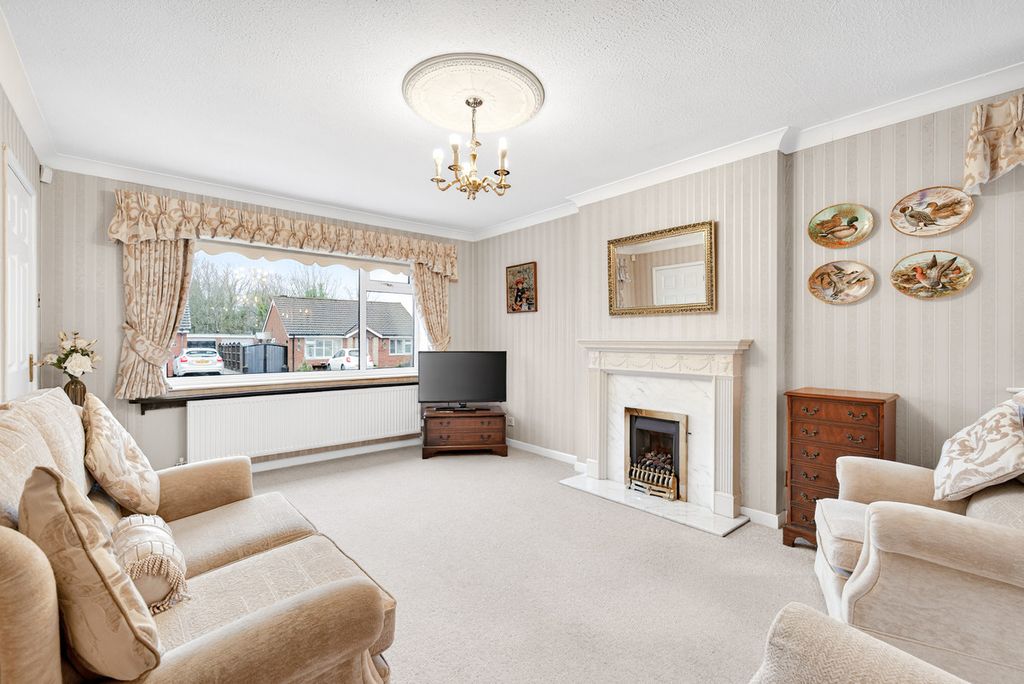 Property photo 2 of 29