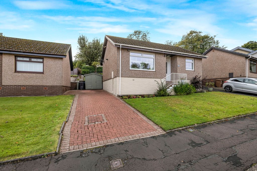 Property photo 1 of 19 001