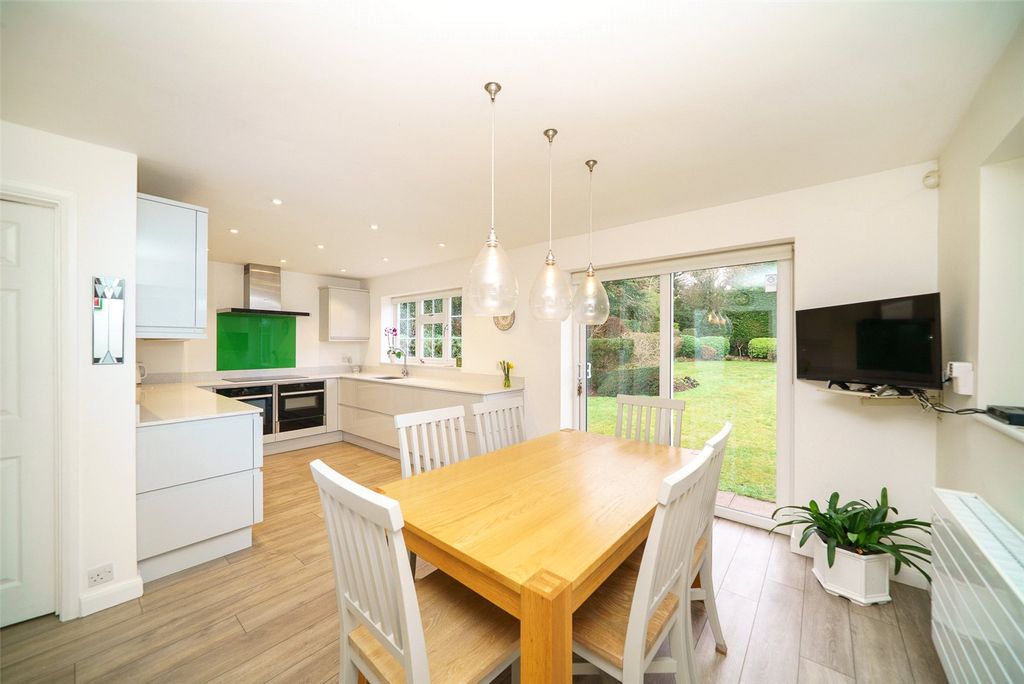 Property photo 2 of 14 Picture No. 03